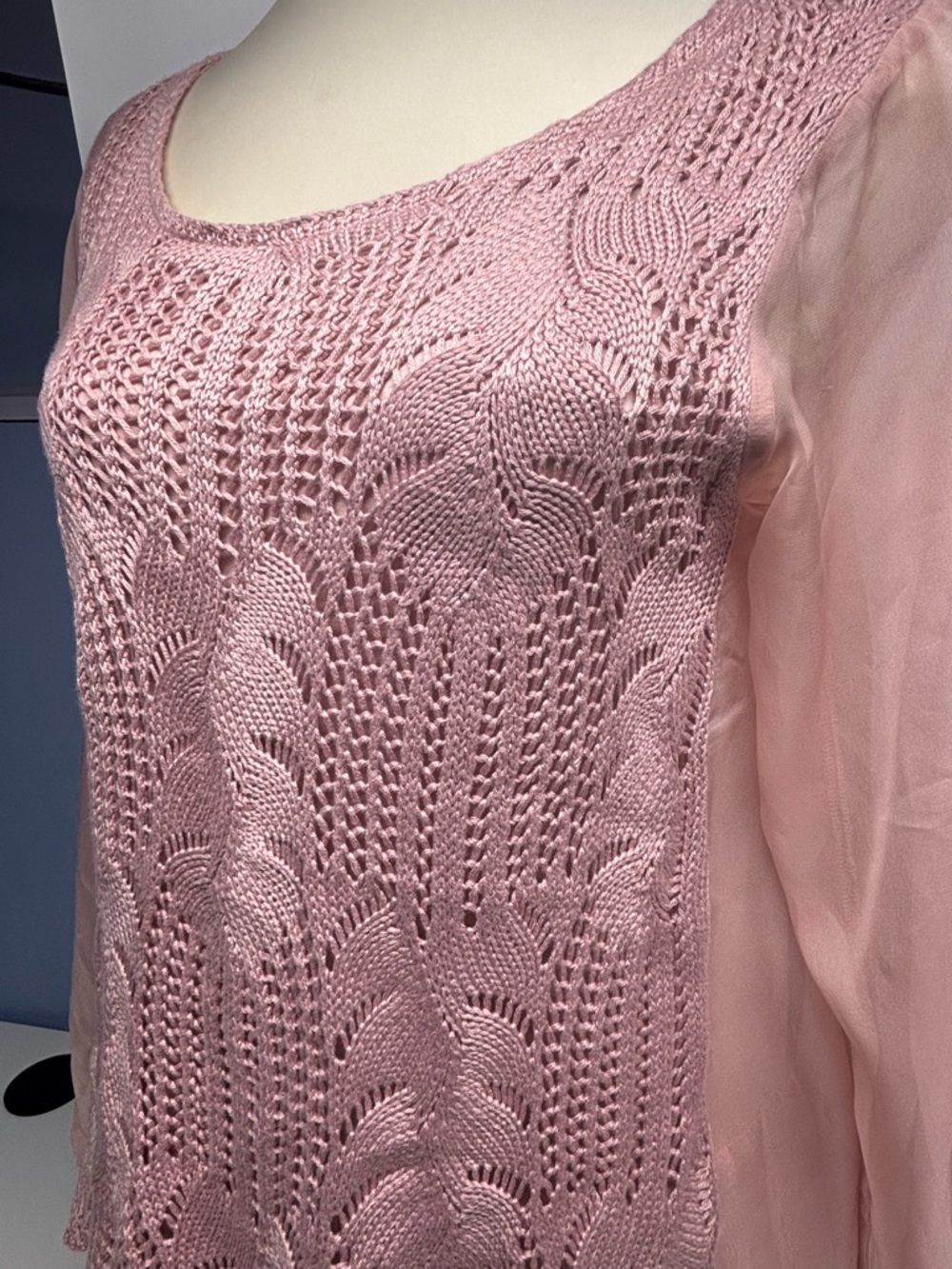 CLEO Crochet Lace Layered Tunic Blouse EXTREMELY SOFT LINING Adjustable Sleeves - Picture 3 of 10